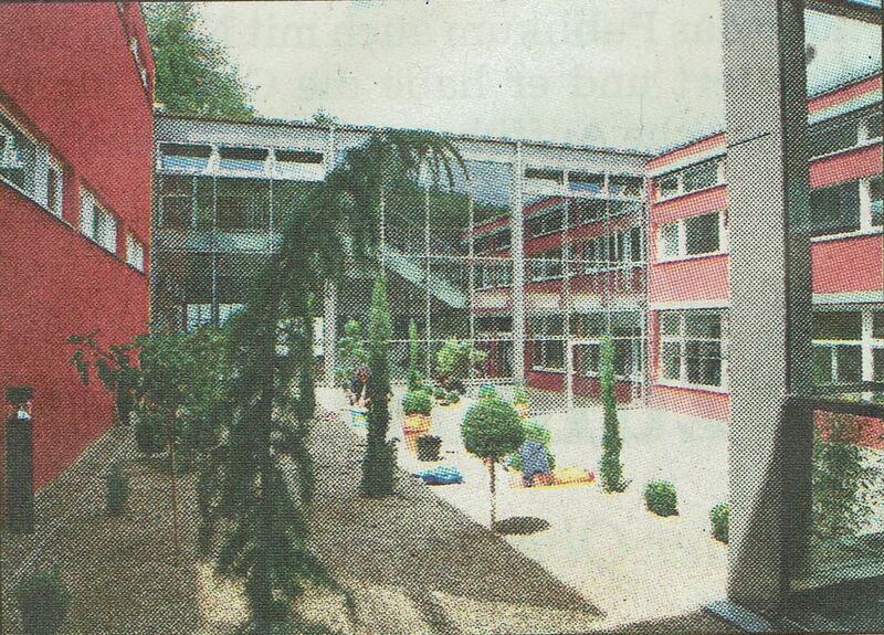 Datei:Kraichgauschule Mühlhausen onPX.jpg