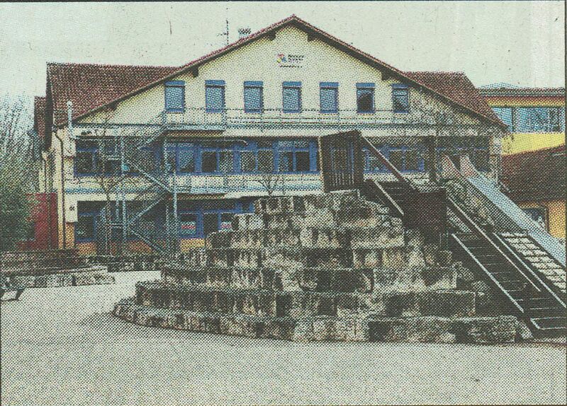 Datei:Parkringschule St. Leon-Rot onPX.jpg